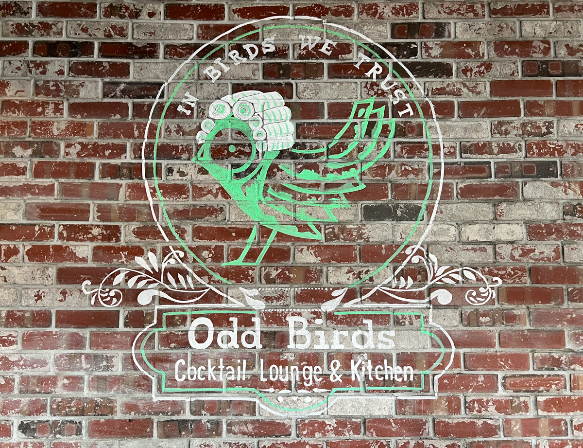 About Odd Birds Cocktail Lounge & Kitchen | ViewFromALove