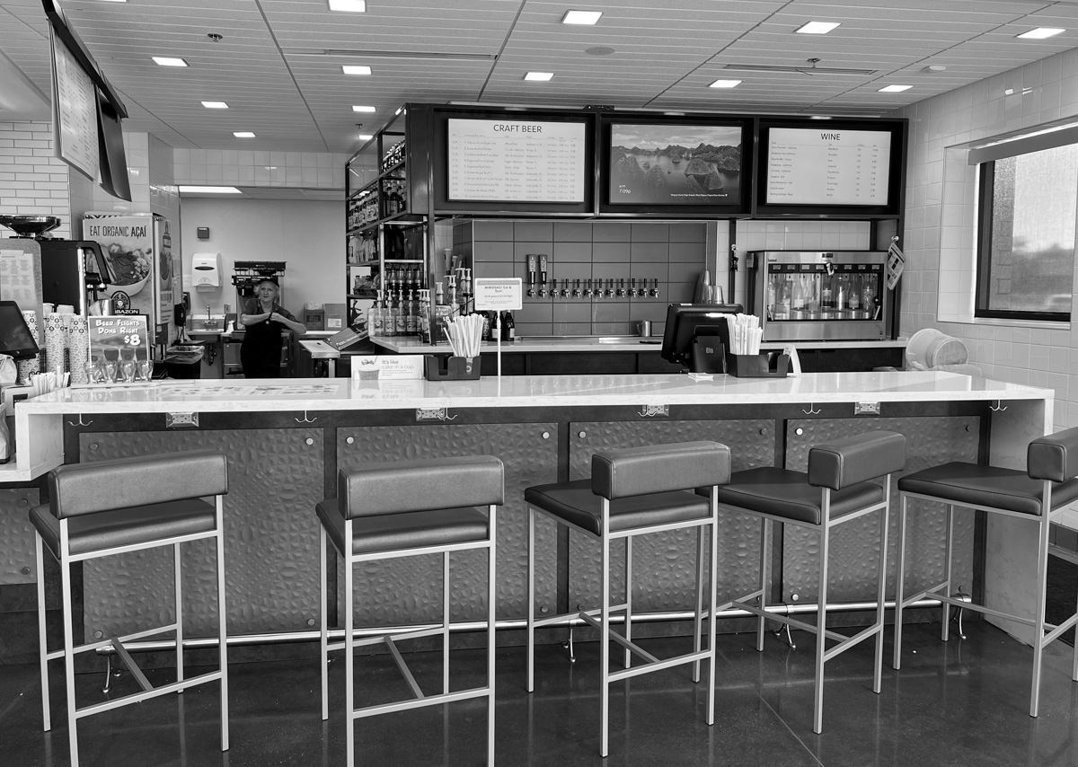 Bar Top Seating - Publix Pours Cafe & Bar | ViewFromALove