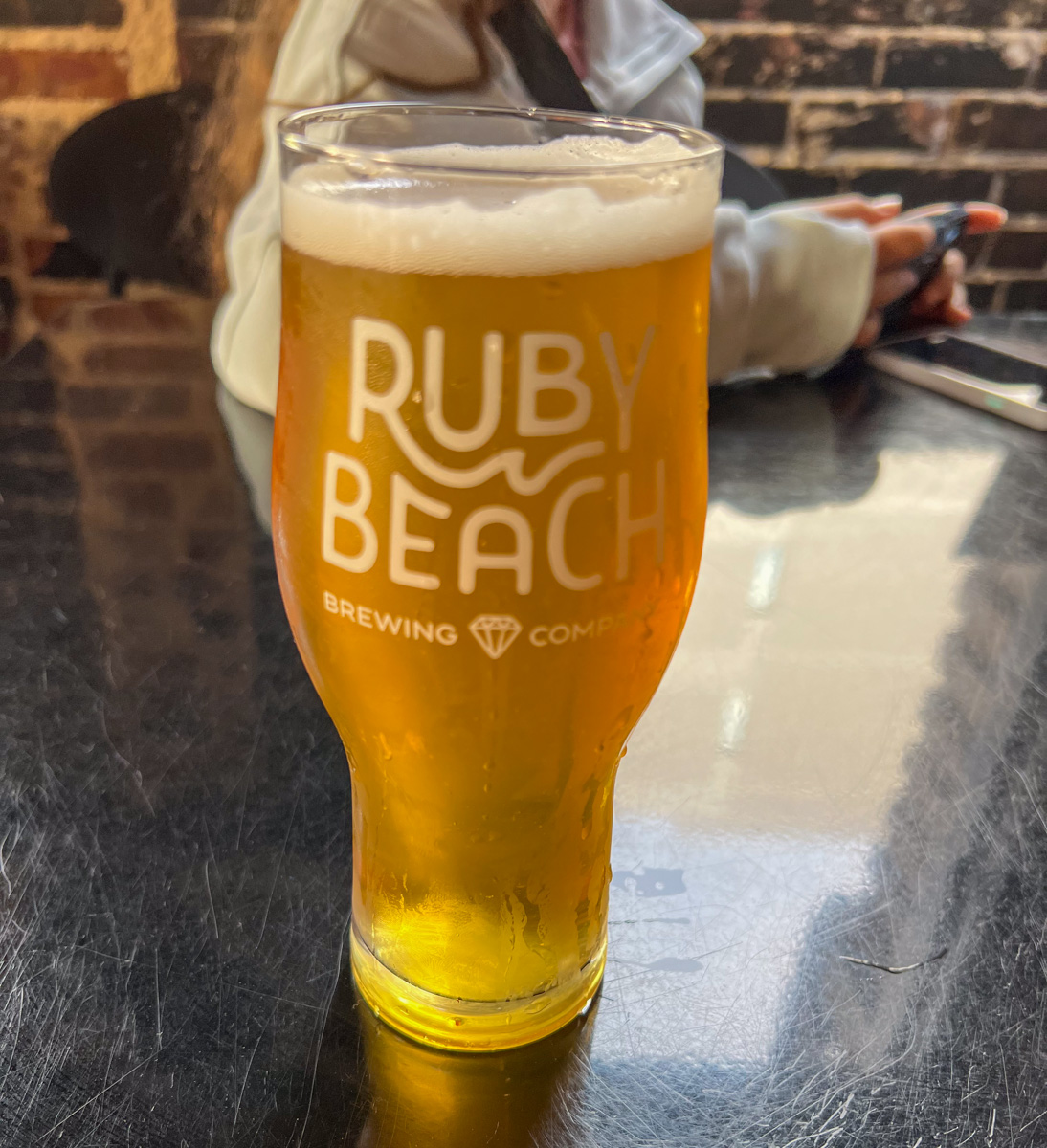 Rocko's Modern IPA - Ruby Beach Brewing | ViewFromALove